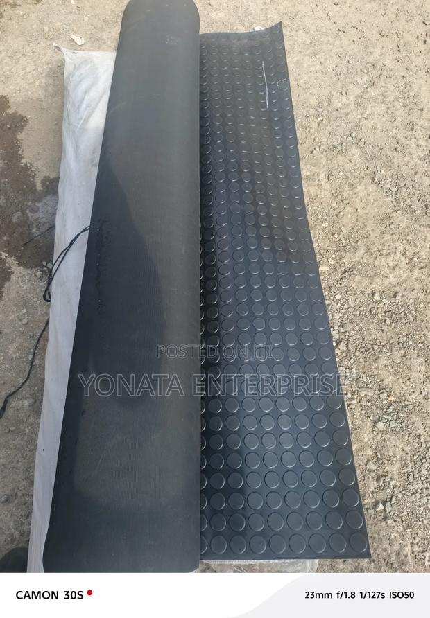 Anti Slip Rubber Coin Mat 3mm - thumbnail 2