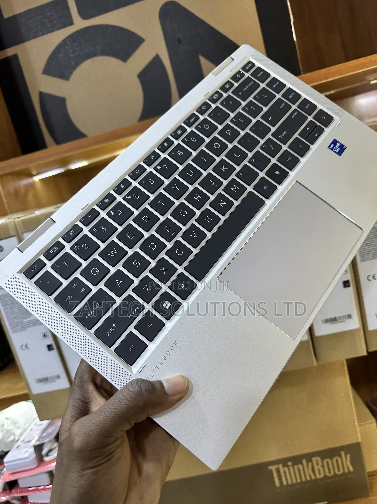 Laptop HP EliteBook 830 G8 16GB Intel Core i7 SSD 512GB