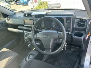 Toyota Succeed 2020