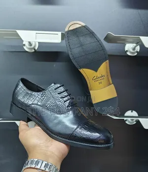 Quality Leather Casual Laced Rubber Sol