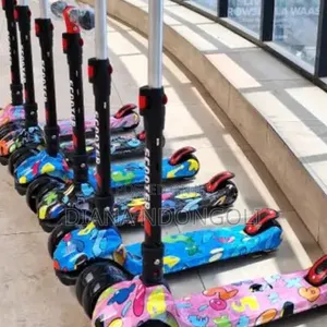 Kids Adjustable and Foldable Scooter