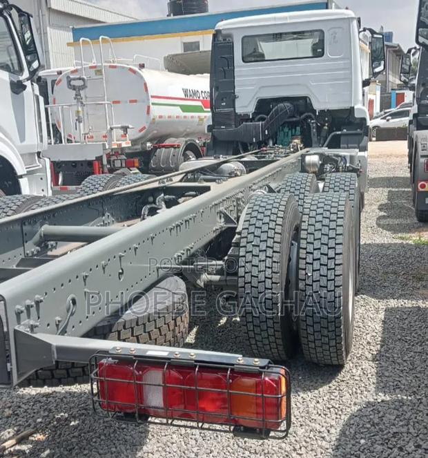 Howo Nx Rigid 336hp - thumbnail 3