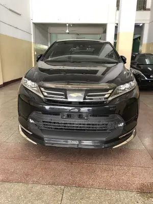 Toyota Harrier 2.0 2019 Black