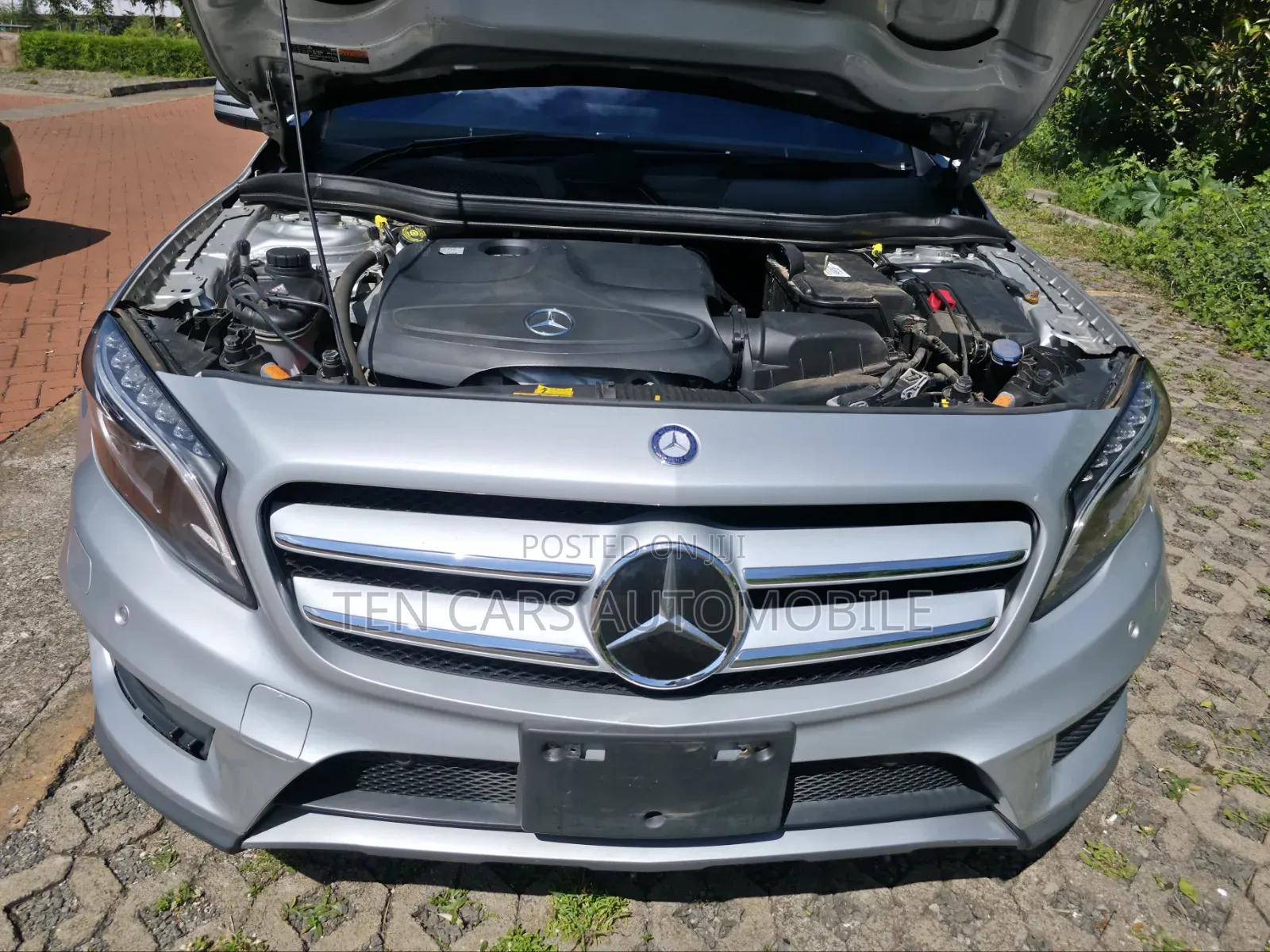 Mercedes-Benz GLA-Class 2017 Silver
