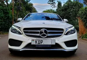 Mercedes-Benz C200 2016 White