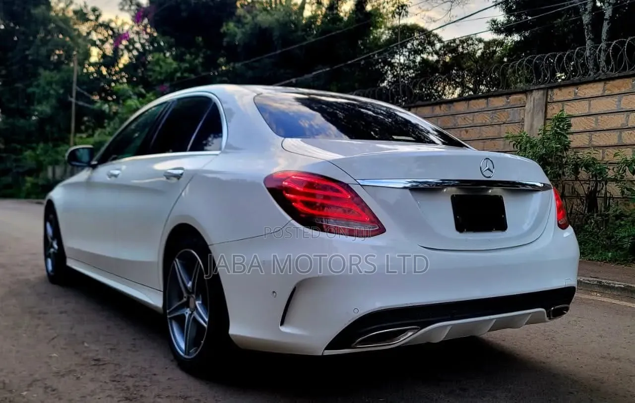 Mercedes-Benz C200 2016 White