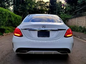 Mercedes-Benz C200 2016 White