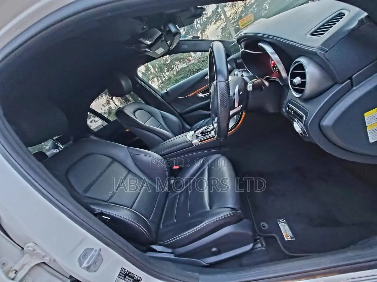 Mercedes-Benz C200 2016 White