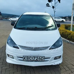 Toyota Estima 2001 White