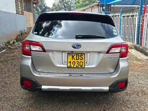 Subaru Outback 2017 Gray
