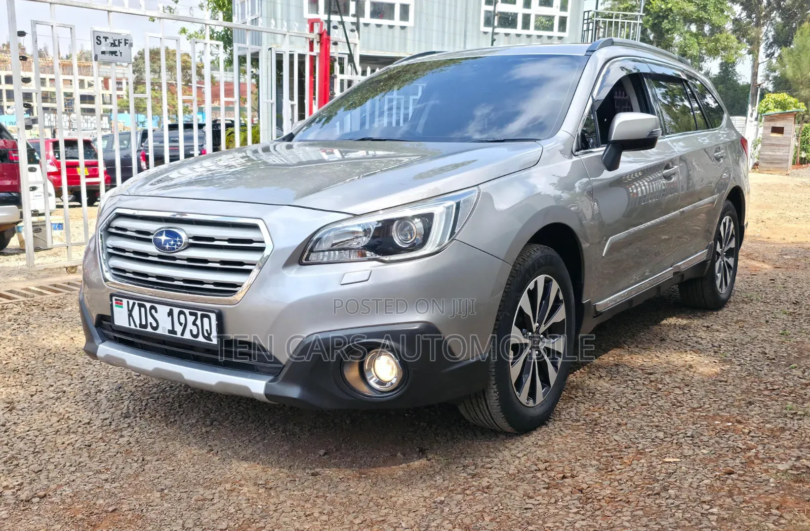 Subaru Outback 2017 Gray