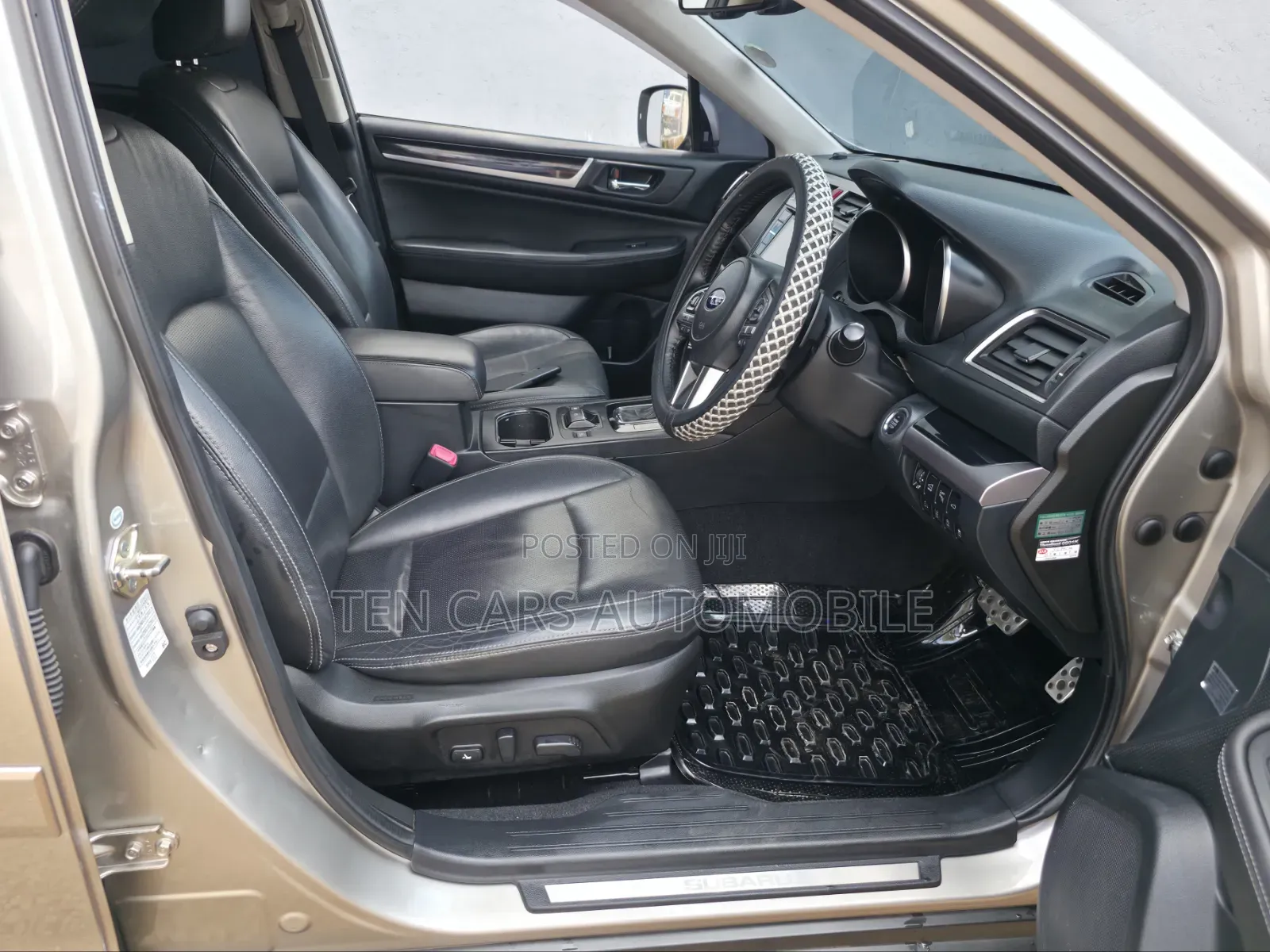 Subaru Outback 2017 Gray