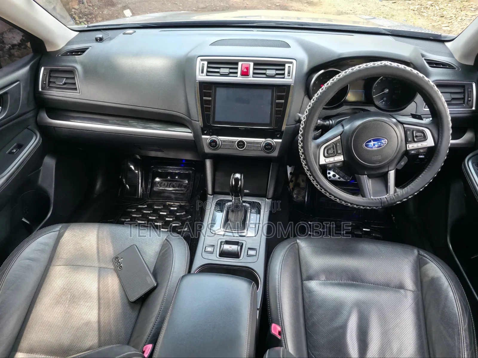 Subaru Outback 2017 Gray