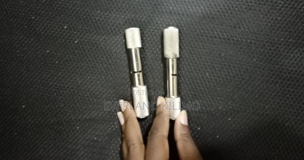 Carbon Handles for Deworming