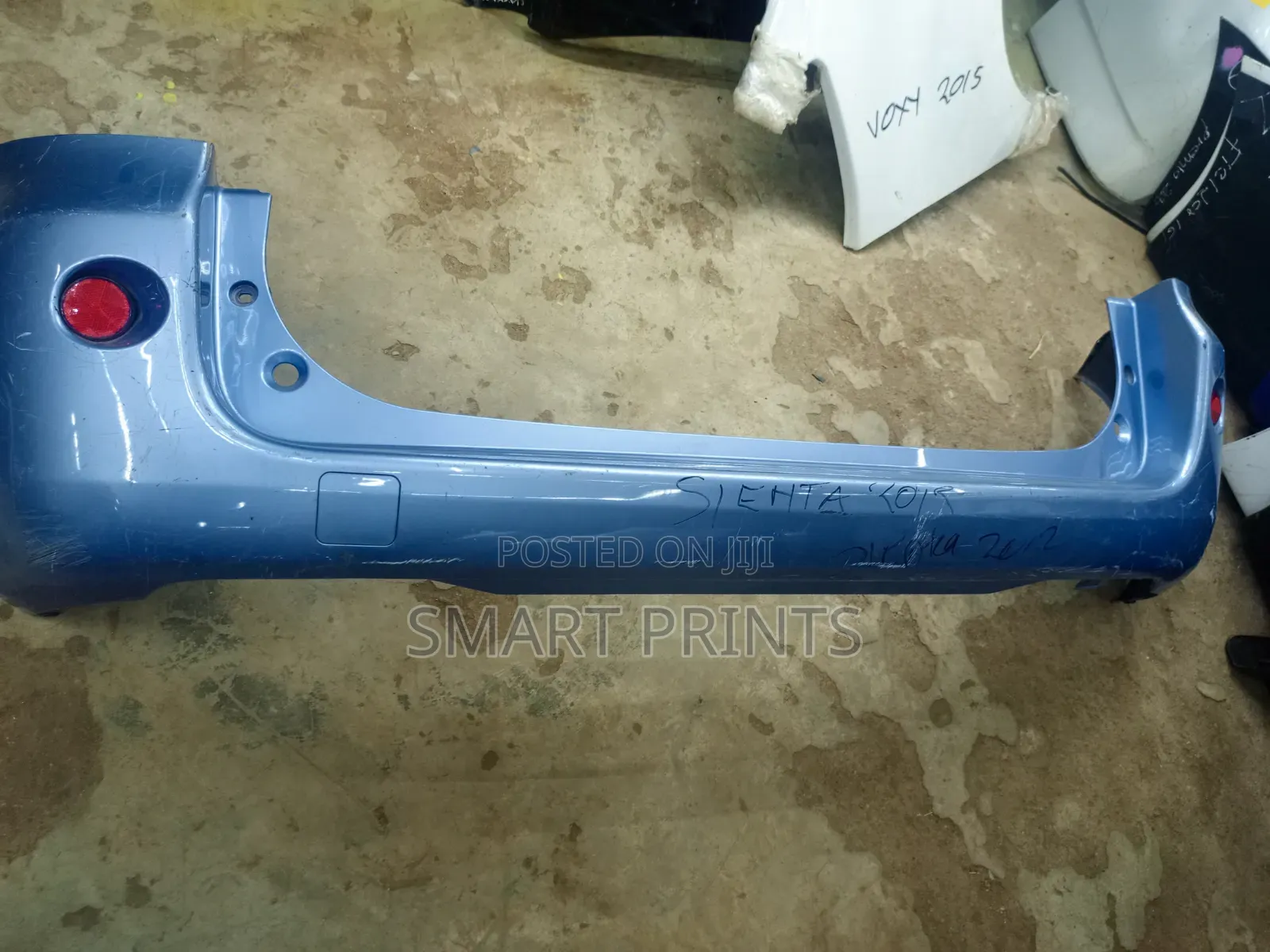 X Japan Toyota Sienta Back Bamper