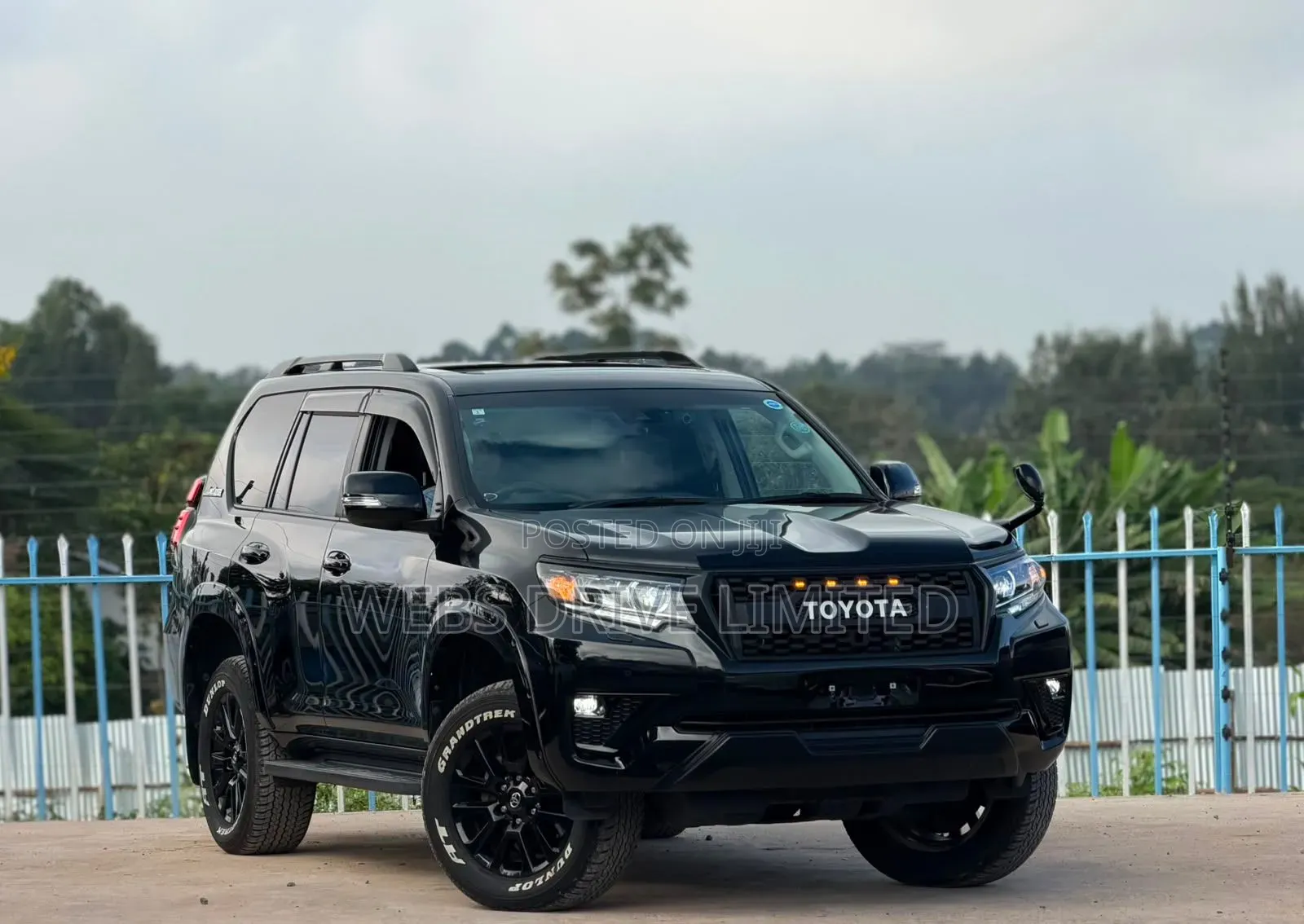 Toyota Land Cruiser Prado 2.7 2021 Black