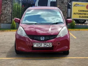 Honda Fit Automatic 2011 Red