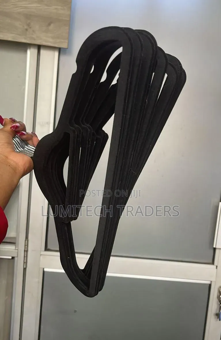 10pcs Velvet Coat Hangers ( for Clothes)