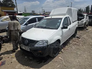 Nissan NP200 2012 White