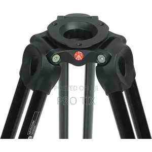 Manfrotto Video Tripod With Middle Spreader Mvt502am