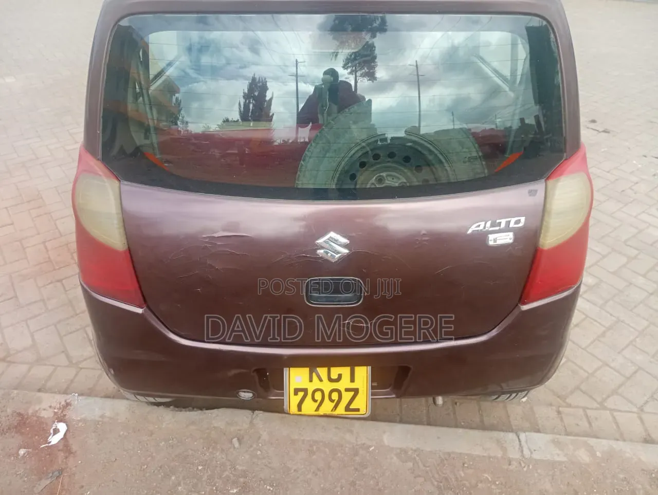 Suzuki Alto 1.0 2012 Maroon