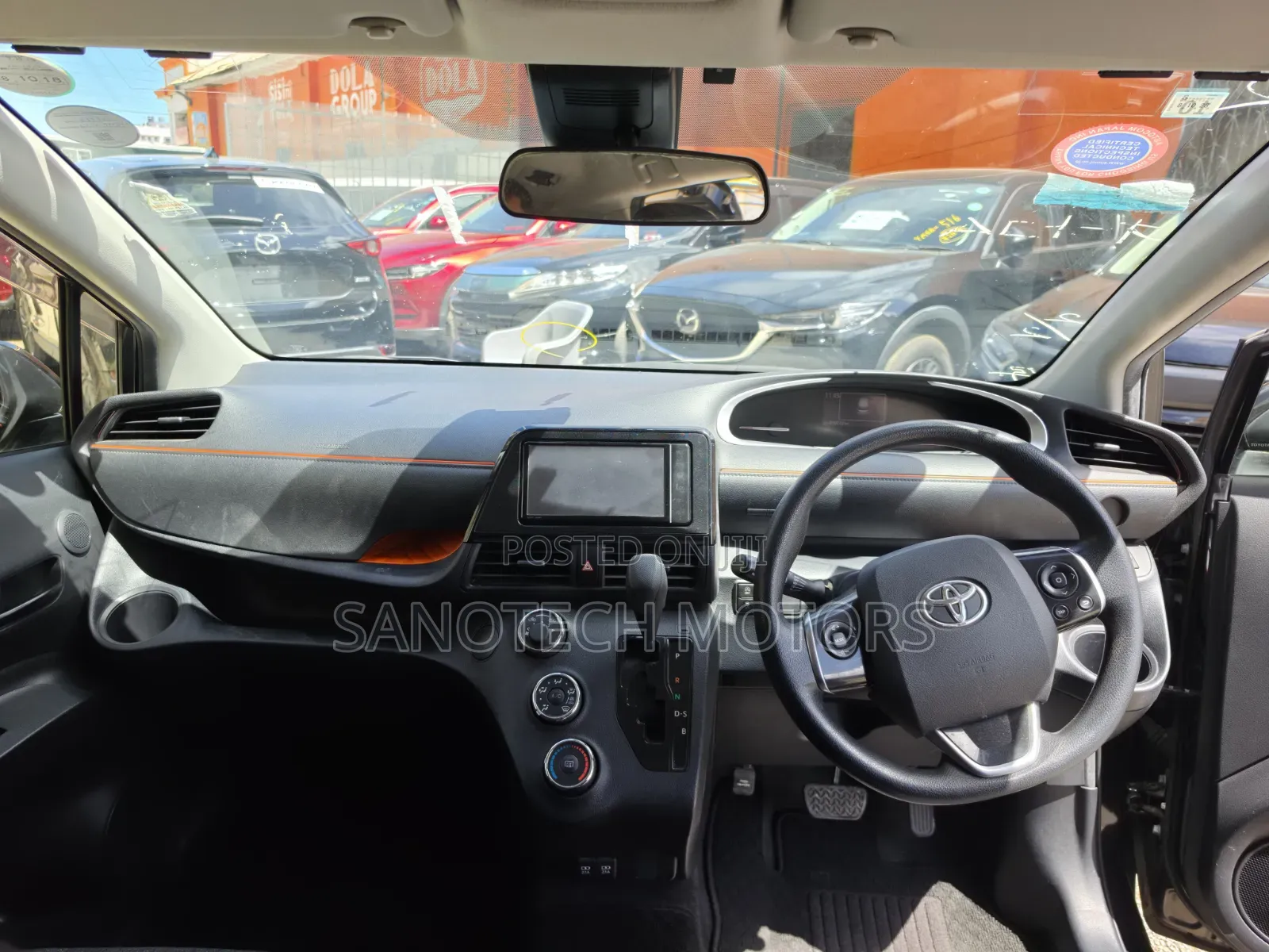 Toyota Sienta 2019 Black
