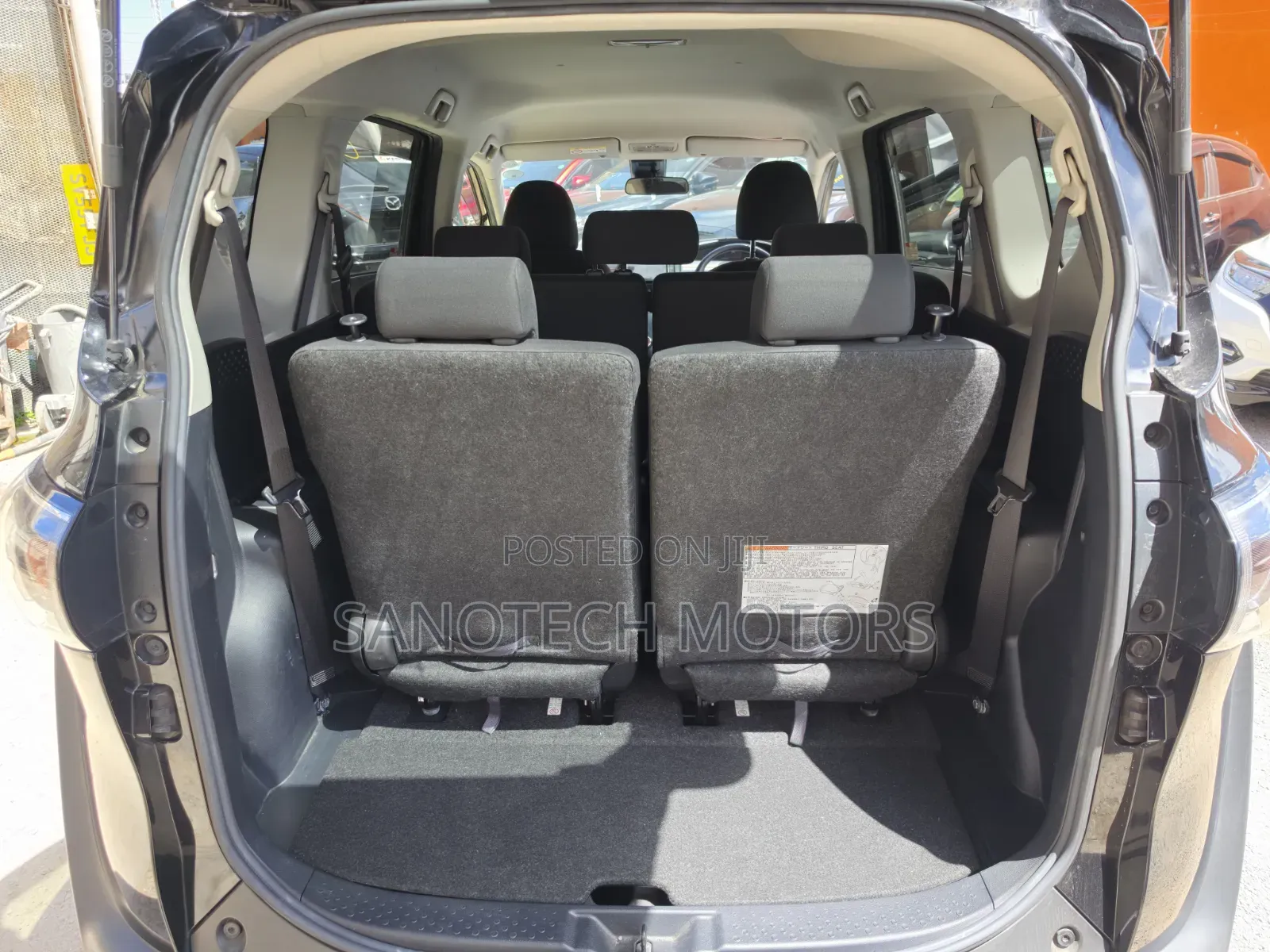 Toyota Sienta 2019 Black