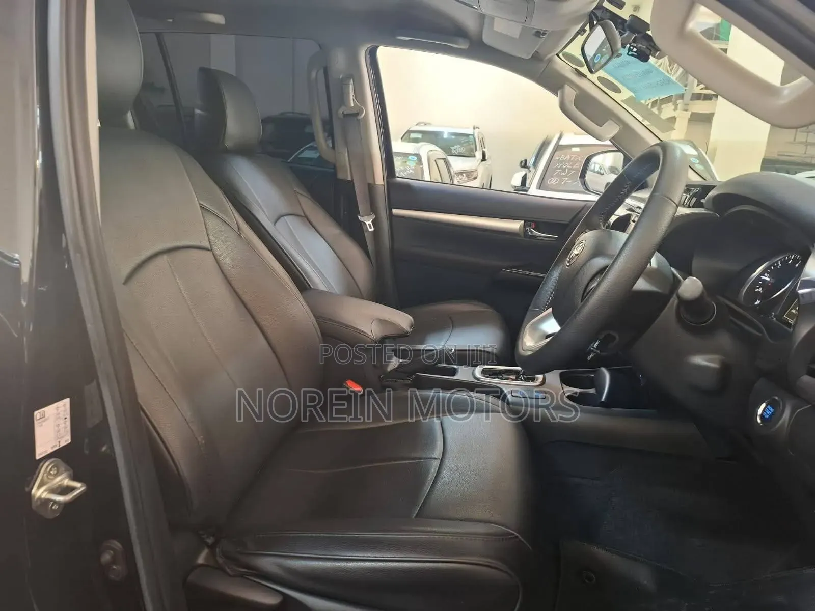 Toyota Hilux Revo Double Cab Deisel 2.4 AWD 2019 Black