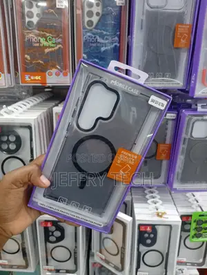 Magnetic Clear Oranger Designed for the Samsung Galaxy S25 Ultra.