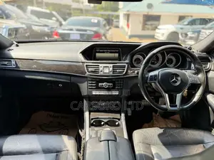 Mercedes-Benz E250 2015 Black