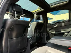 Mercedes-Benz E250 2015 Black