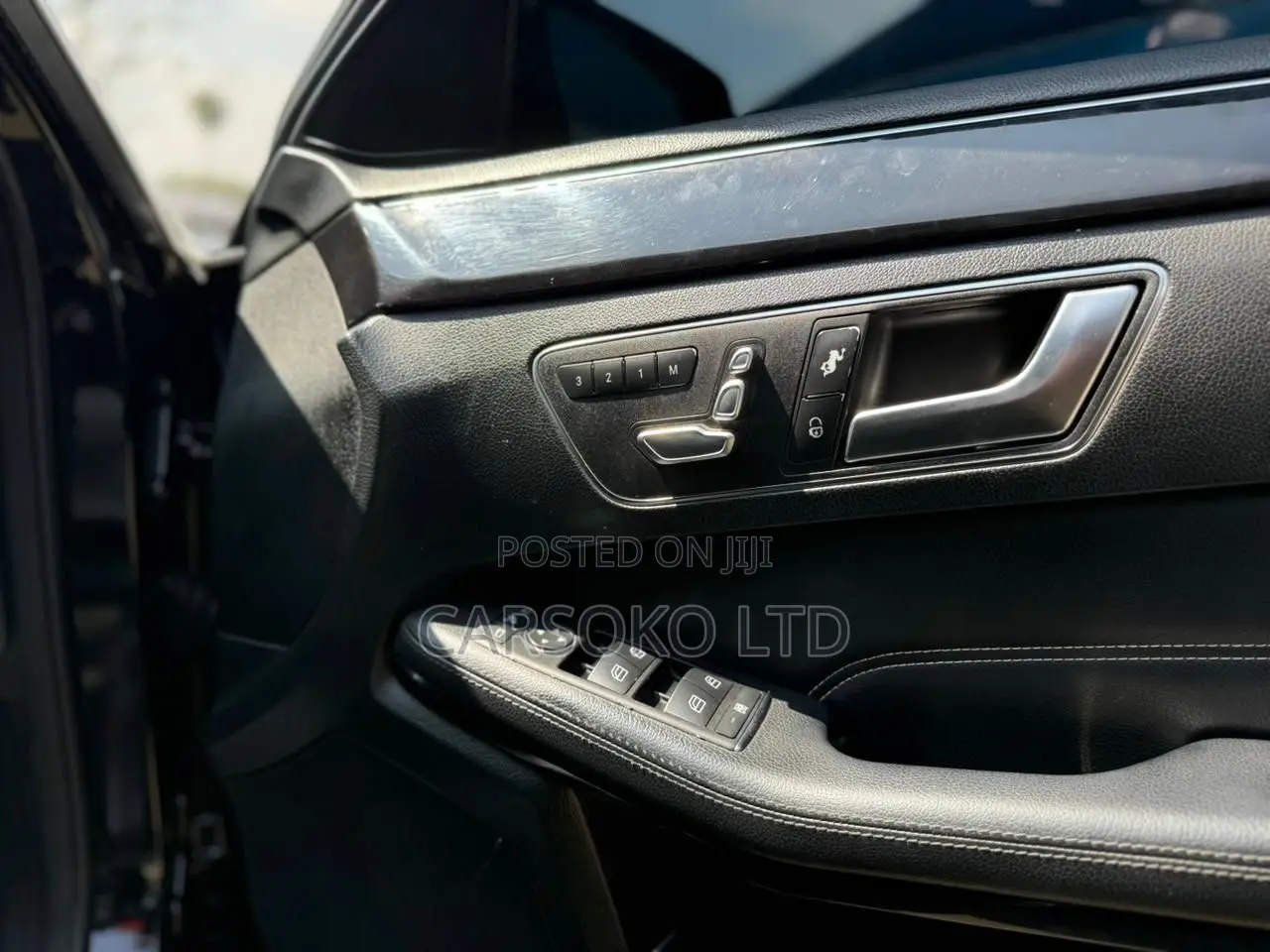 Mercedes-Benz E250 2015 Black