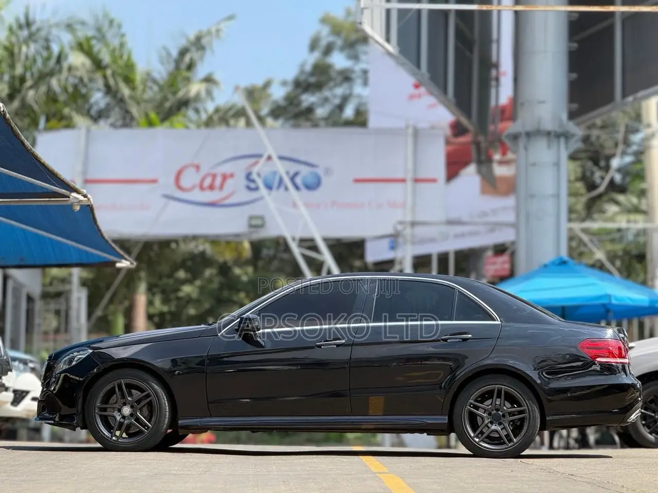 Mercedes-Benz E250 2015 Black
