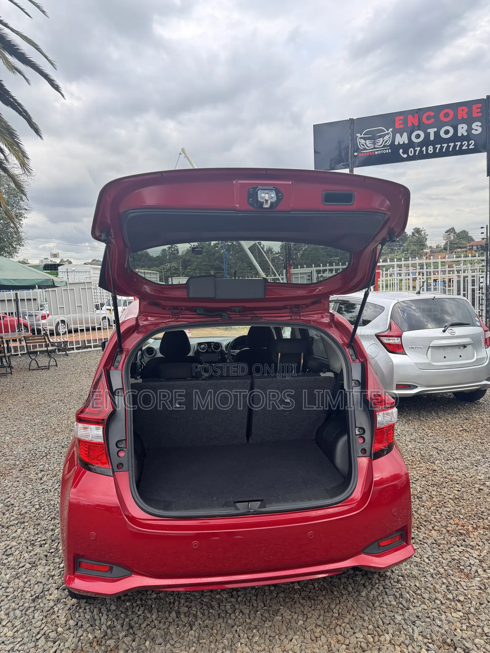 Nissan Note 1.2 Hybrid 2019 Red