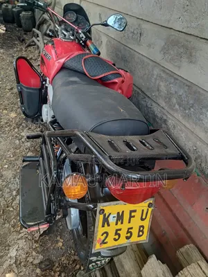 Bajaj Boxer 150 UG 2021 Red