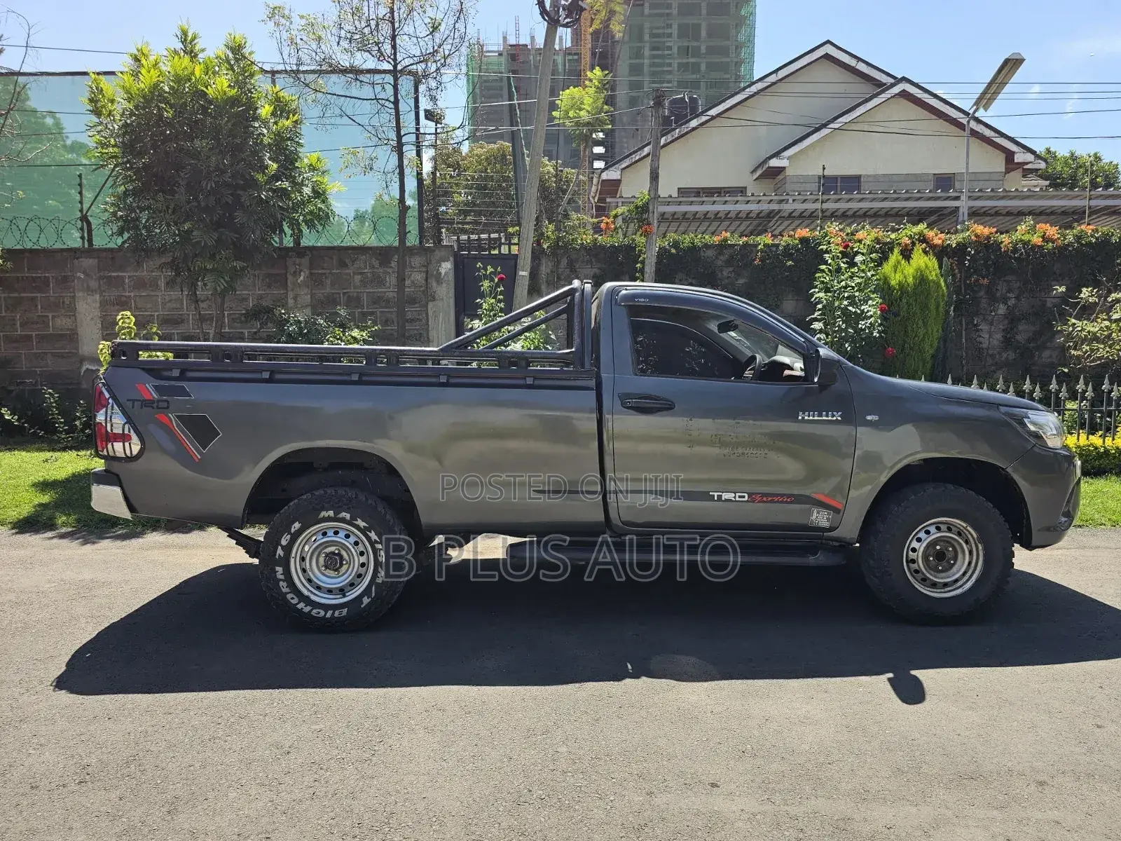 Toyota Hilux 2017 Gray