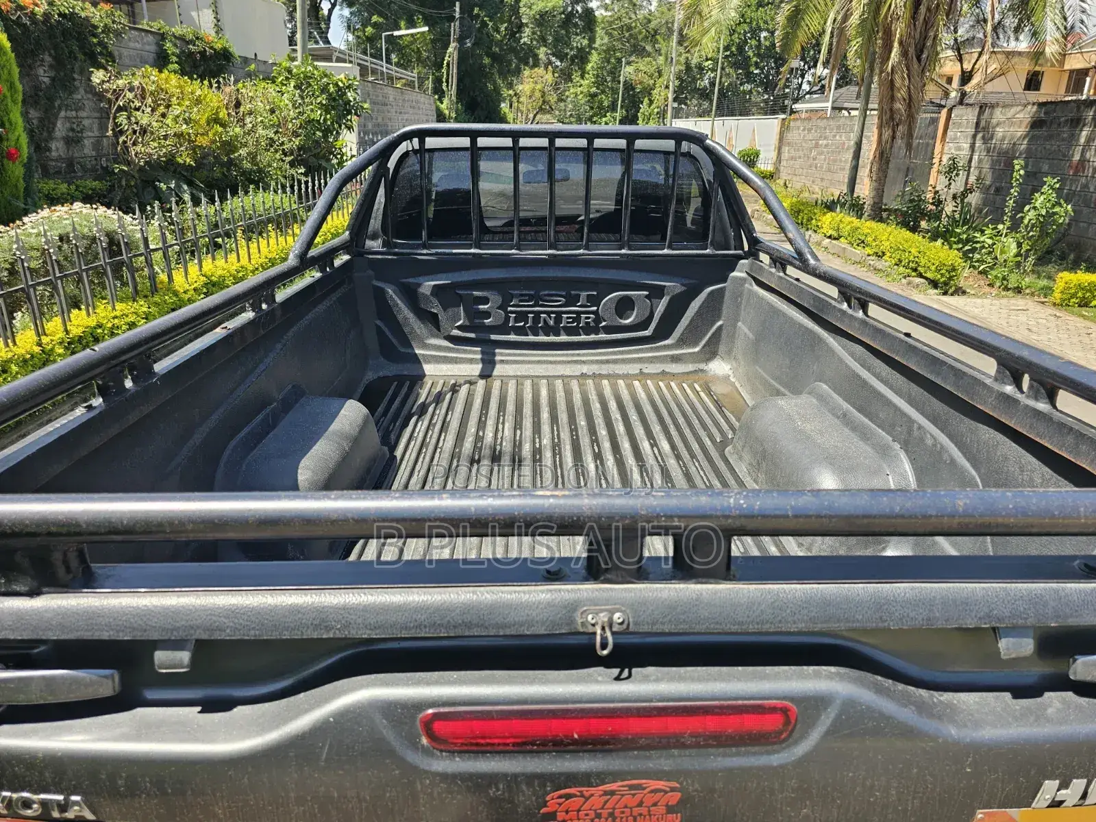 Toyota Hilux 2017 Gray