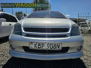 Toyota IST 2005 Silver