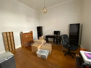'International Moving Services;