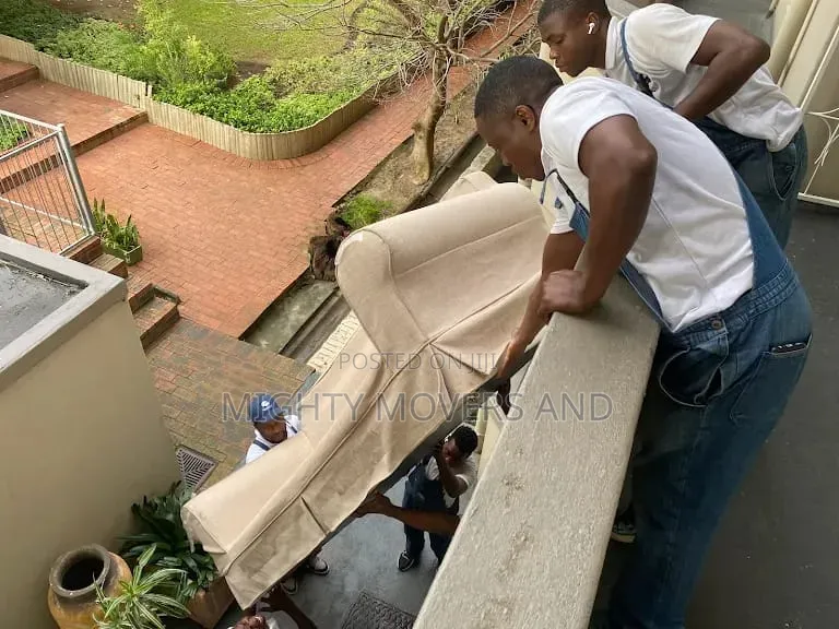 'International Moving Services;