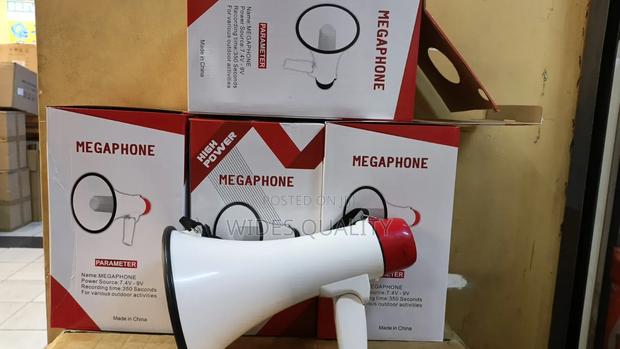 Handheld Rechargeable Megaphone - thumbnail 2