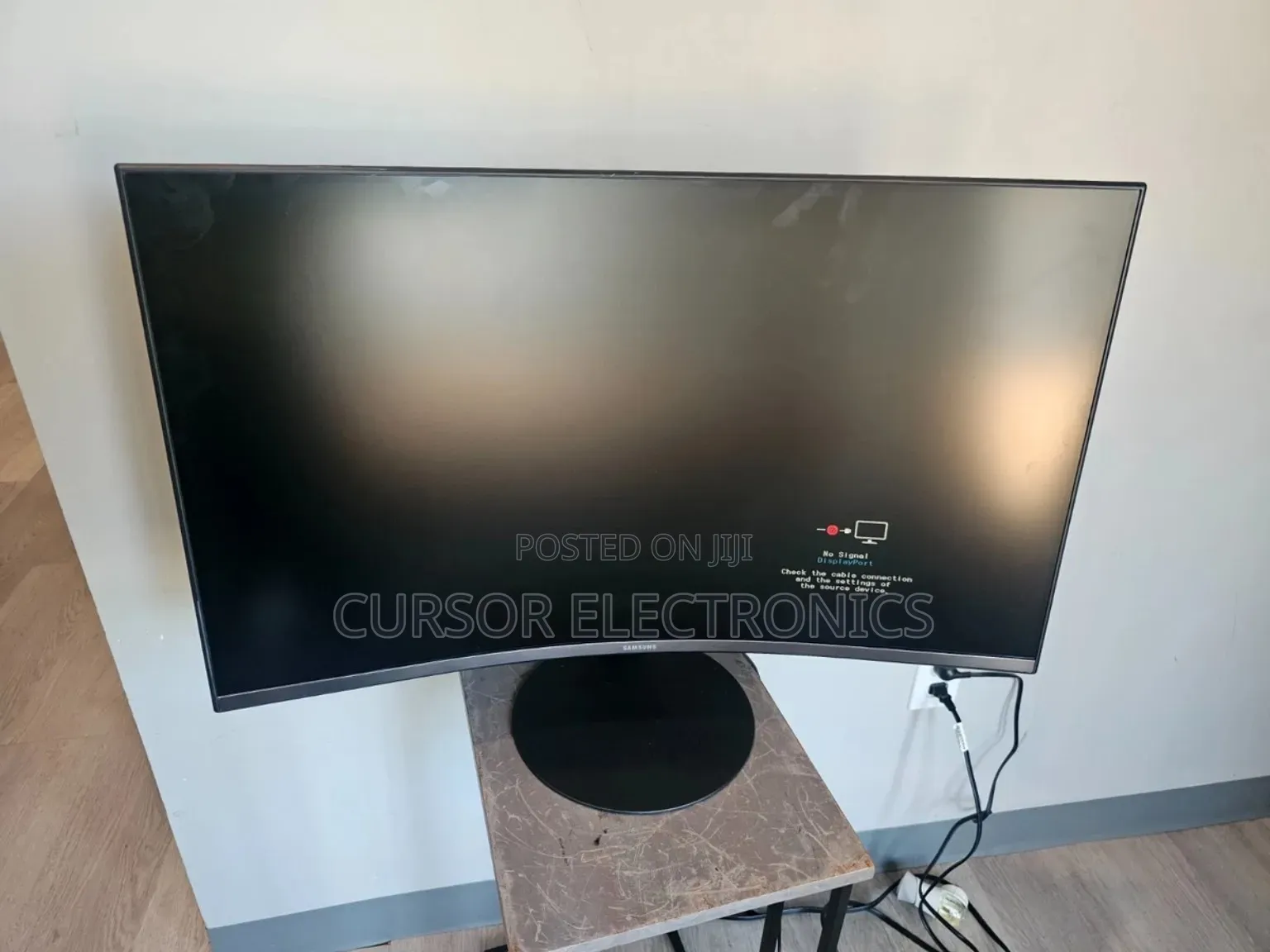 Samsung 32inches Monitor