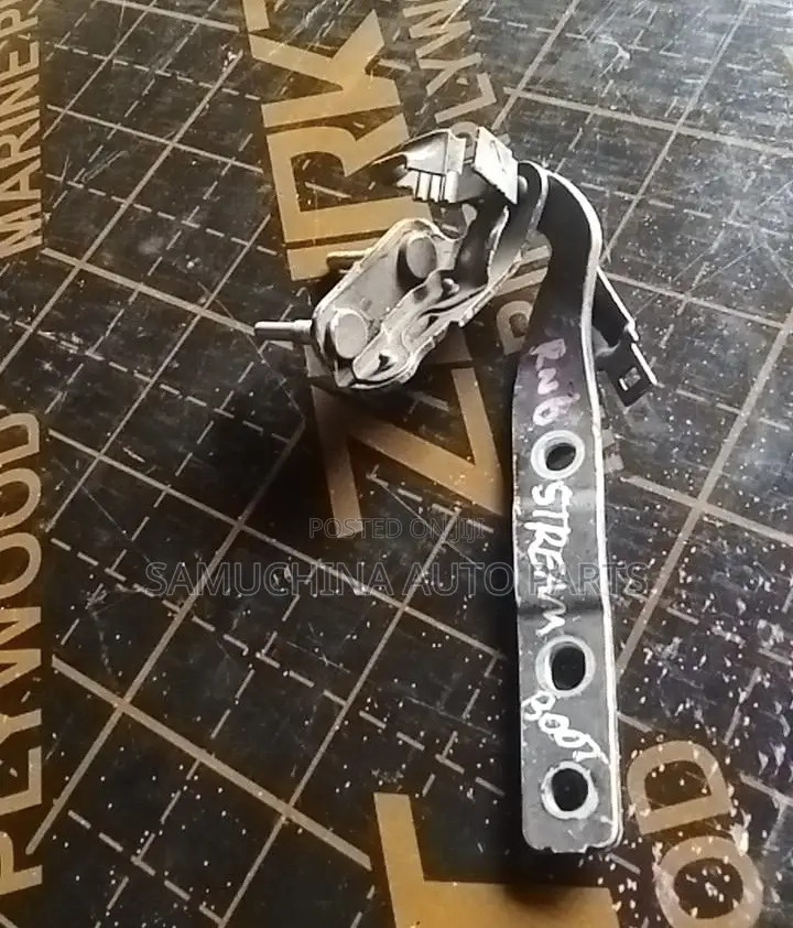 Boot Hinges Honda Stream Rn6
