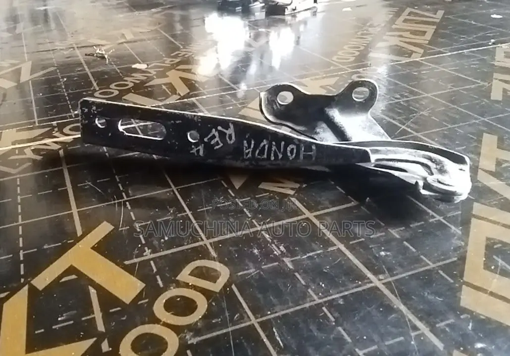 Bonnet Hinges Honda CRV Re4