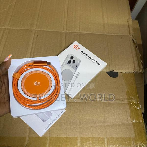 Qi2 25w Fast Magnetic Charging Pad – Efficient Wireless Power for Ever