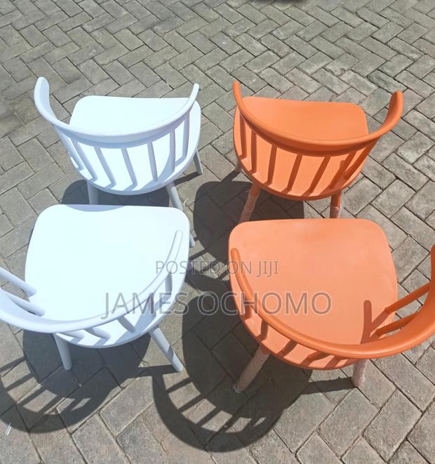 Assort Seat
