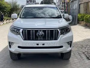 Toyota Land Cruiser Prado 2.7 2019 White