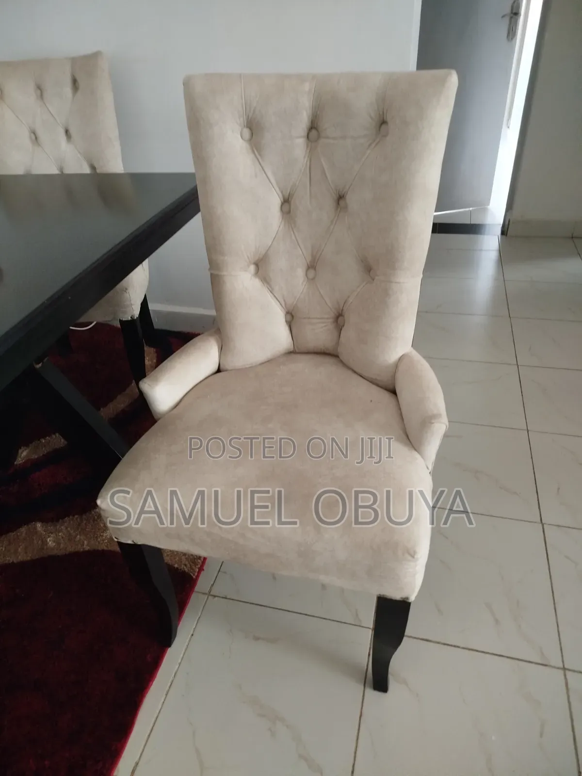4 Seater Dining Table