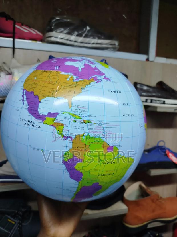 Inflatable Globe - thumbnail 4
