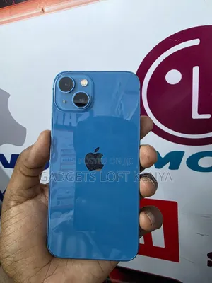 New Apple iPhone 13 128 GB Blue